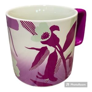 Starbucks 2022 Pink Fuchsia Floral 12 oz Ceramic Coffee Tea Mug